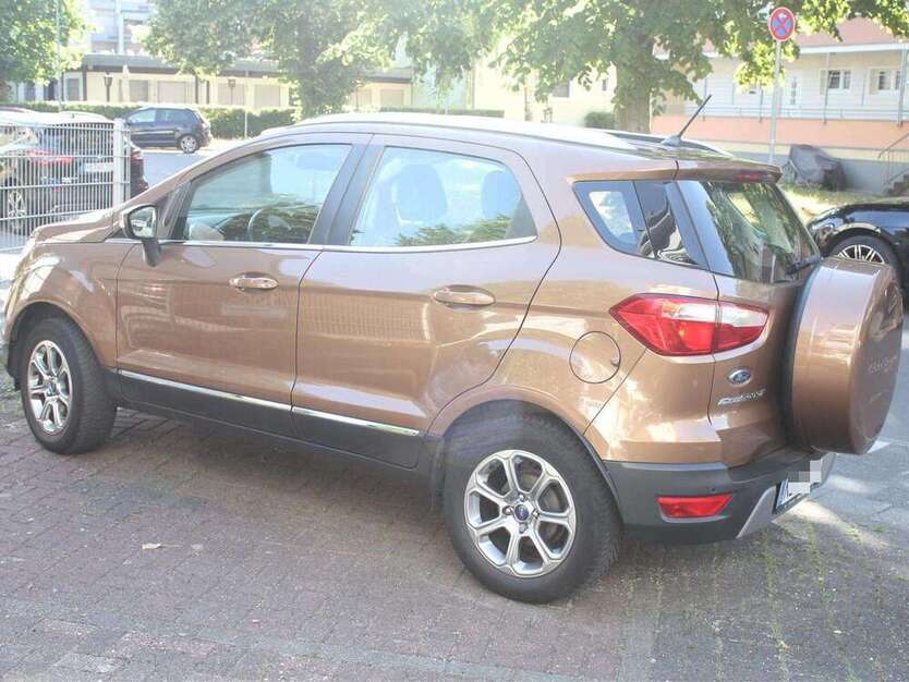 Ford EcoSport 39.200 km 13.600 € Neuss 41462