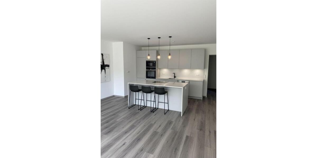 Etagenwohnung Düsseldorf Niederkassel - 2 Zimmer, 56 m&sup2;, 600&euro; | Angebot:26226245