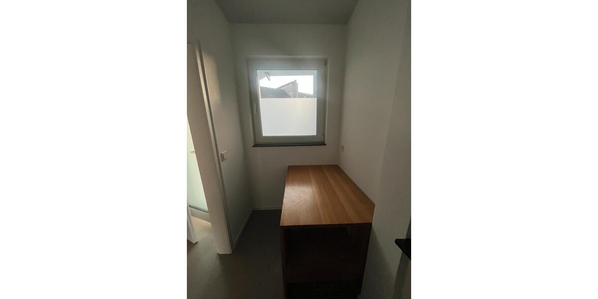Etagenwohnung Düsseldorf Stadtbezirk 5 - 1 Zimmer, 30 m&sup2;, 195.000&euro; | Angebot:24629187