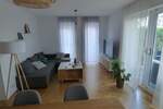 Köln-Dellbrück - 4-Zimmerwohnung mit Terasse, TG-Stellplatz in ruhiger Seitenstraße