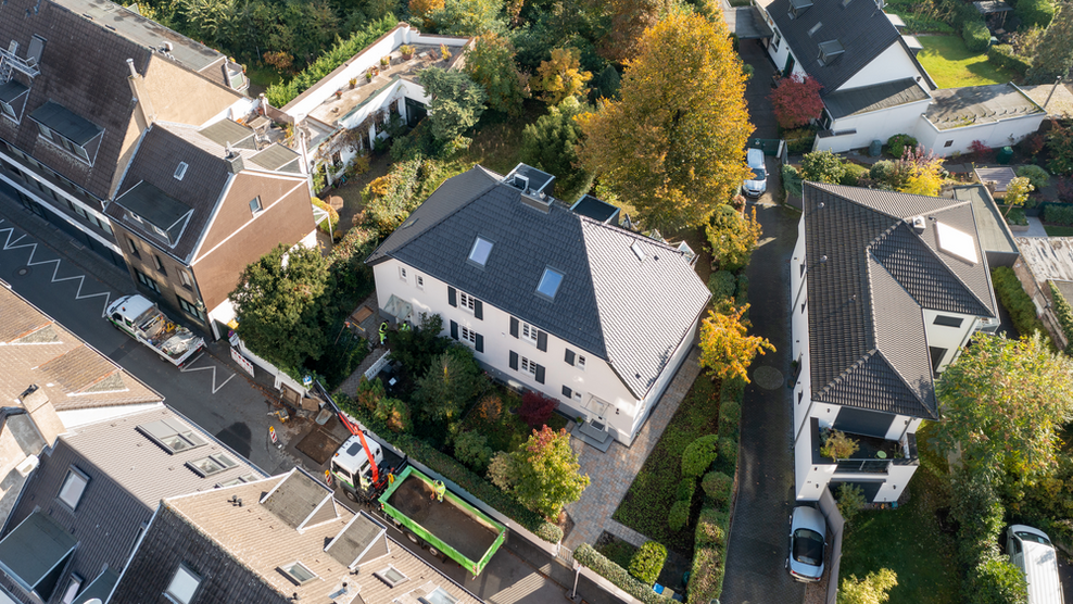 Haus zum Mieten in Düsseldorf 3.200 € 146 m²