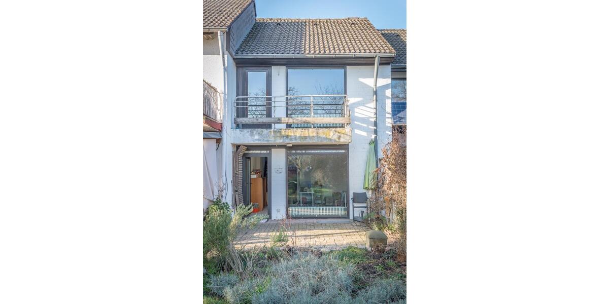 – provisionsfrei – Reihenhaus mit Garten in Forstwald, Krefeld 3.5 zimmer