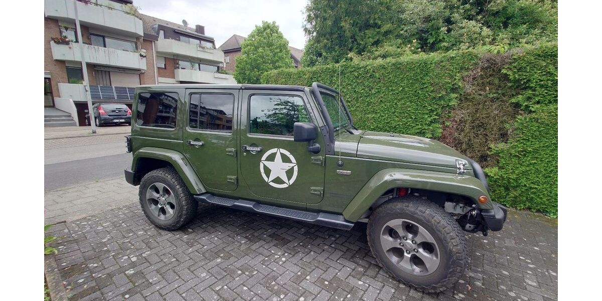 Jeep Wrangler 106.000 km 28.900 &euro; Mönchengladbach 41238
