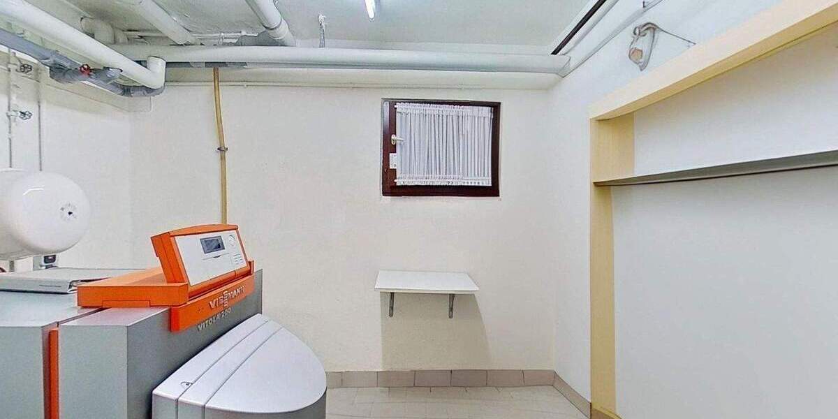 Gibt es ja doch ! Klassische kleine Doppelhaushälfte in schöner Lage von Kaarst - Vorst 4 zimmer