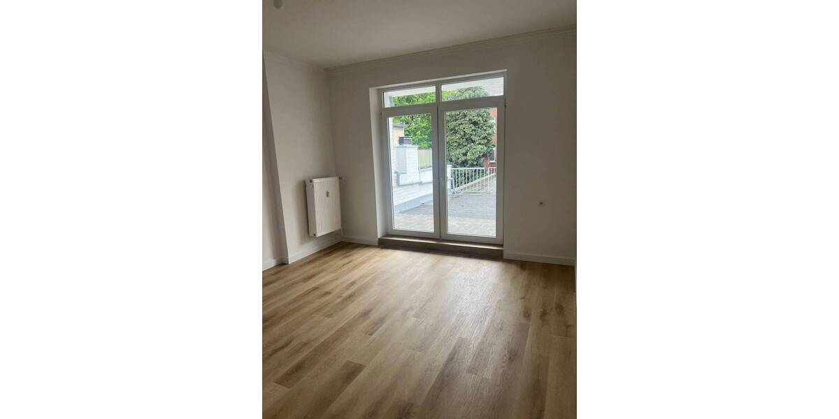 Etagenwohnung Mönchengladbach Stadtmitte - 3 Zimmer, 90 m&sup2;, 900&euro; | Angebot:26874935