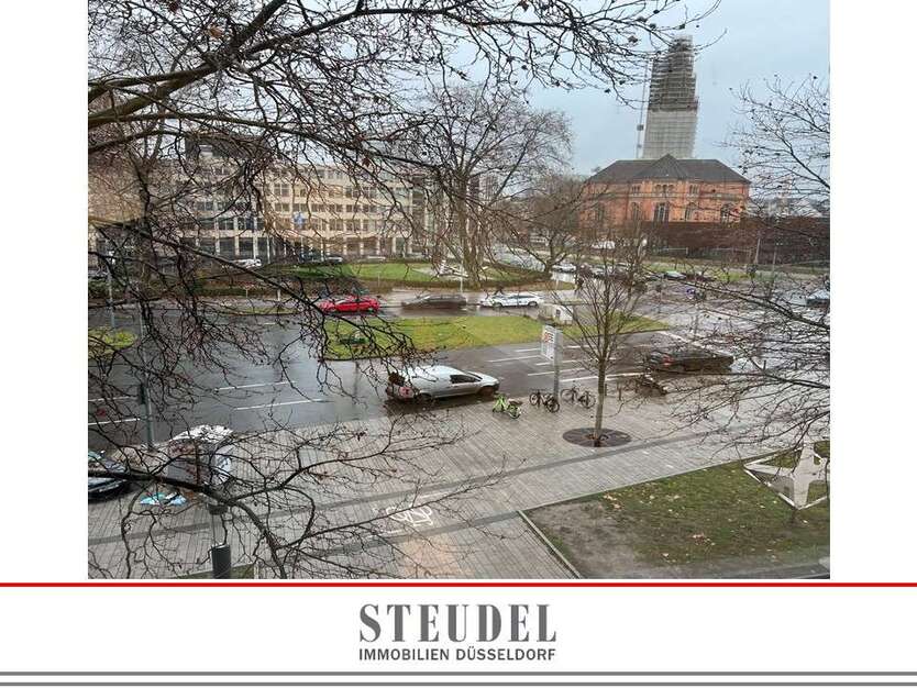 Büro in Düsseldorf 2.250 € 150 m²