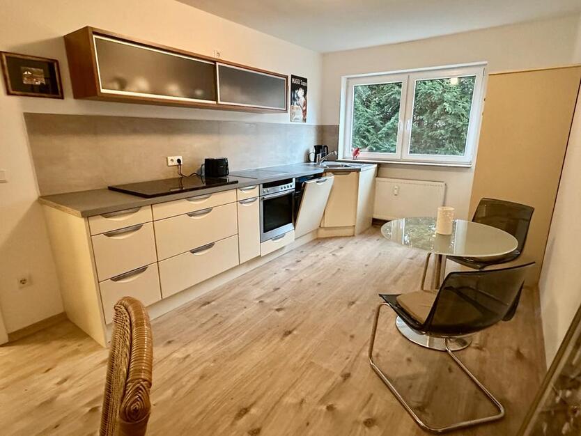 Essen Innenstadt: Stilvoll wohnen – gehobener, vollmöblierter Erstbezug zimmer