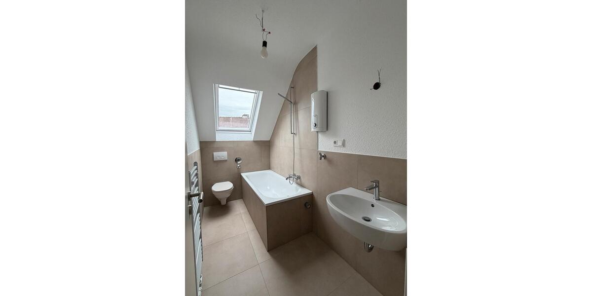 Kernsanierte 2,5 Zimmer Whg in Duisburg Meiderich zu vermieten 2 zimmer