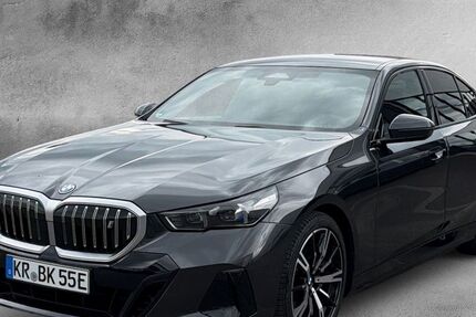 BMW i5 12.000 km 62.500 &euro; Krefeld 47800