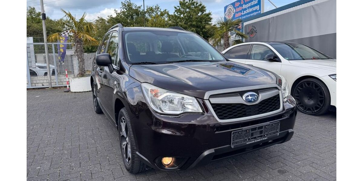 Subaru Forester 219.000 km 4.300 &euro; Düsseldorf 40627