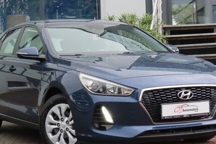 Hyundai i30 116.723 km 9.900 &euro; Neuss 41469