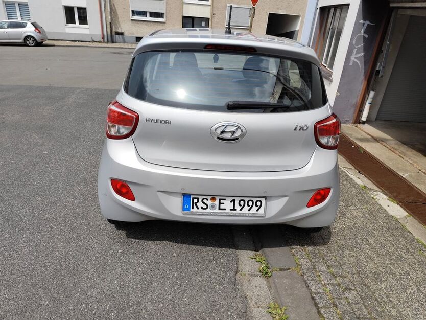 Hyundai i10 86.900 km 5.800 € Remscheid 42859
