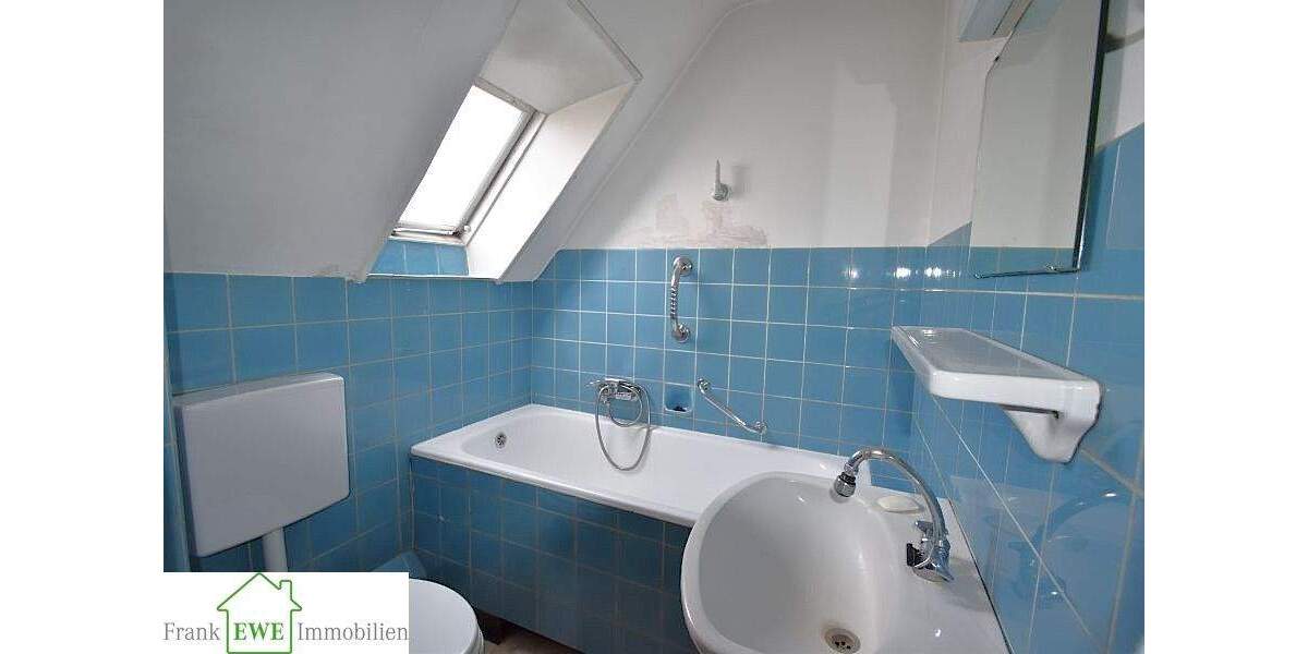 Einfamilienhaus Düsseldorf Urdenbach - 5 Zimmer, 129 m&sup2;, 790.000&euro; | Angebot:25391428