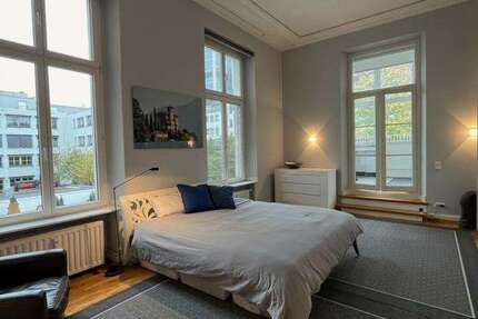 Wohnung zum Kaufen in Düsseldorf 2.375.000 € 215 m² 6 zimmer