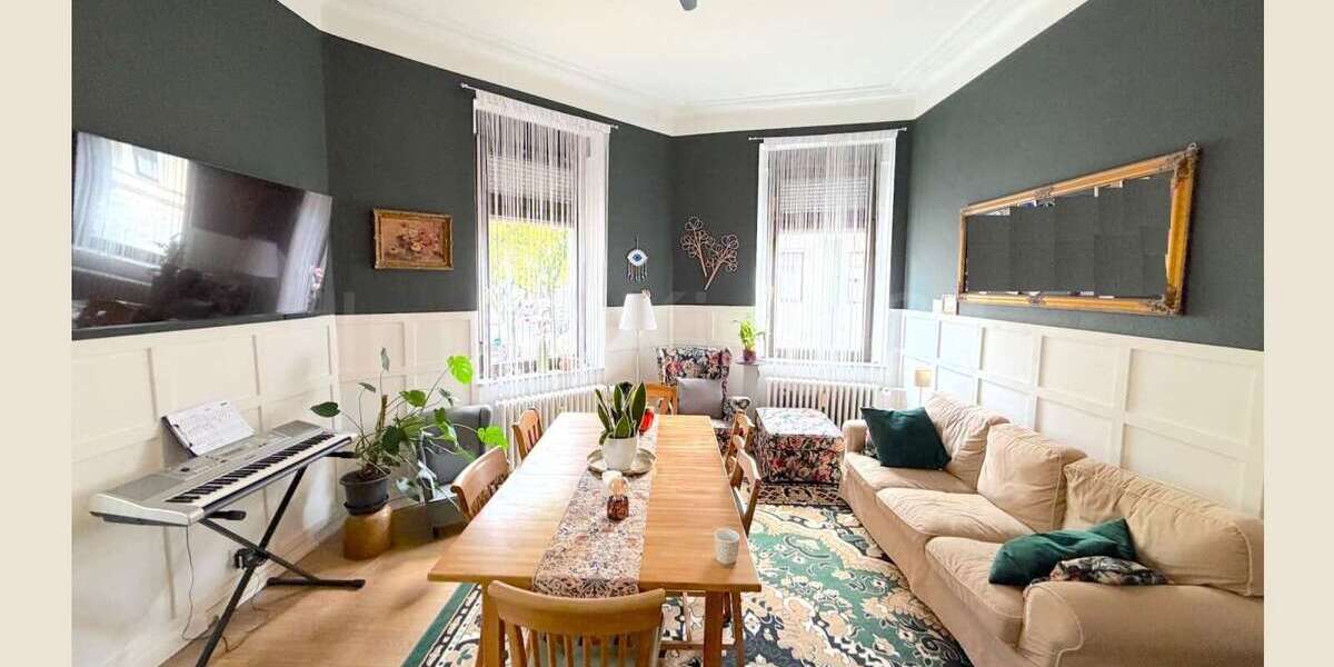 Haus zum Kaufen in Krefeld 680.000 € 449 m² 24 zimmer