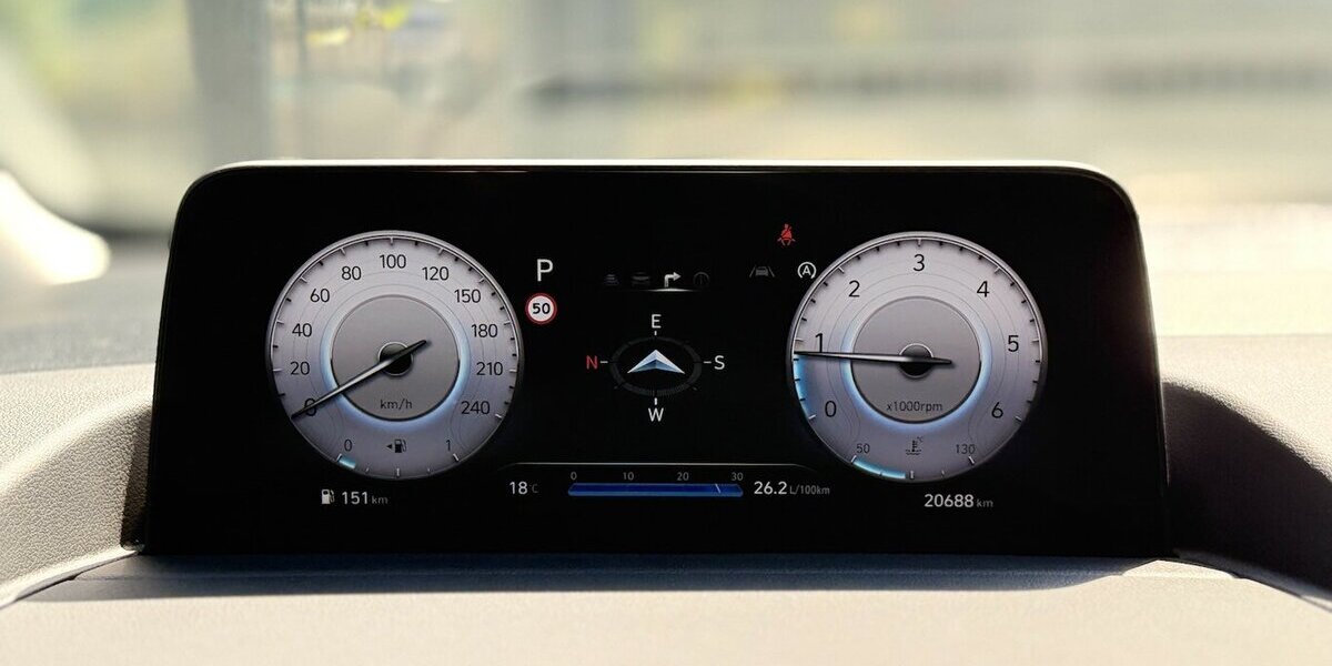 Hyundai Staria / 9 Sitze / El.Türen / 360° Kamera / PANO 20.000 km 39.990 &euro; Mönchengladbach 41066