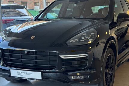 Porsche Cayenne 143.700 km 36.990 &euro; Mülheim an der Ruhr 45478