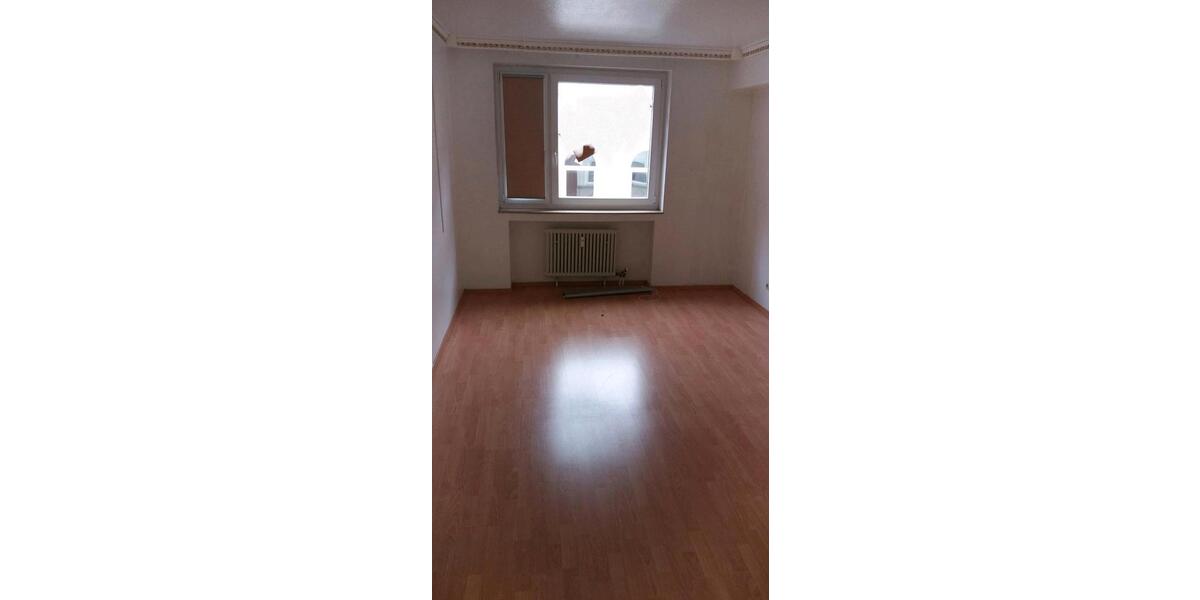 Etagenwohnung Krefeld - 2 Zimmer, 65 m&sup2;, 149.000&euro; | Angebot:26624660