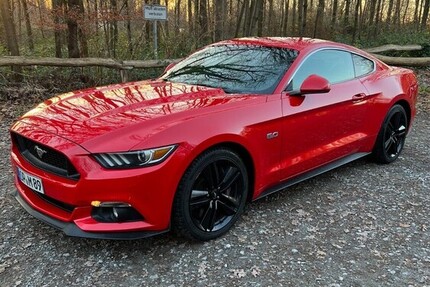 Ford Mustang 100.700 km 32.499 € Ratingen 40878