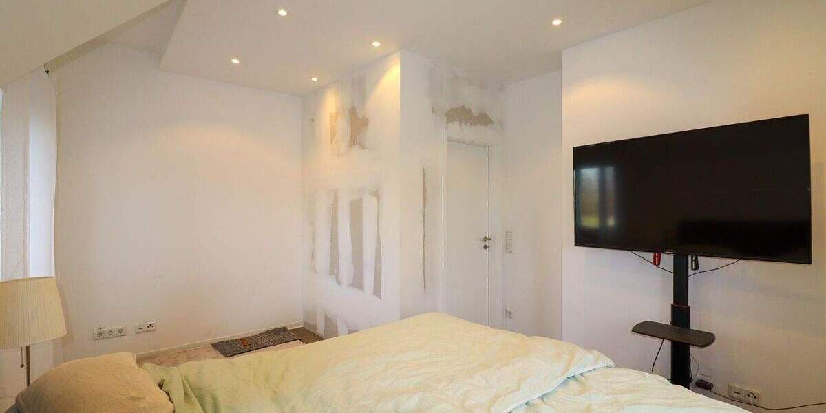 Doppelhaushälfte Grevenbroich Stadtmitte - 4 Zimmer, 104 m&sup2;, 350.000&euro; | Angebot:25686888