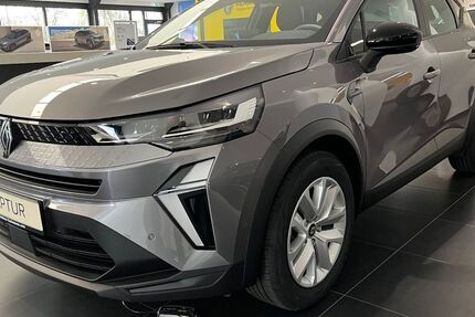 Renault Captur 8.900 km 24.480 € Langenfeld 40764