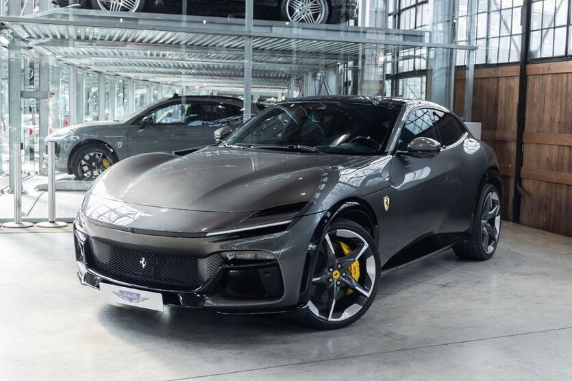 Ferrari Purosangue 2.753 km 509.890 € Düsseldorf 40591