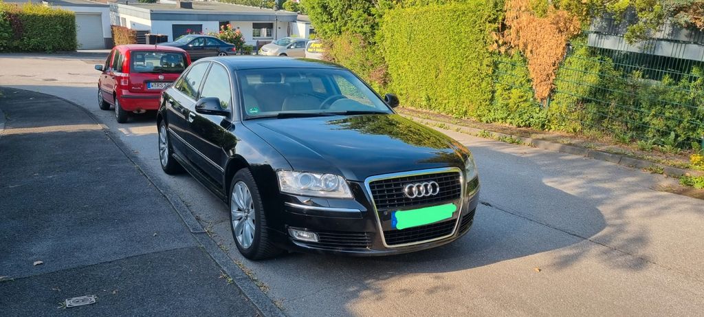 Audi A8 108.000 km 16.990 &euro; Wuppertal 42329
