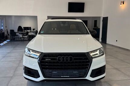 Audi Q7 90.963 km 32.900 &euro; Oberhausen 46049
