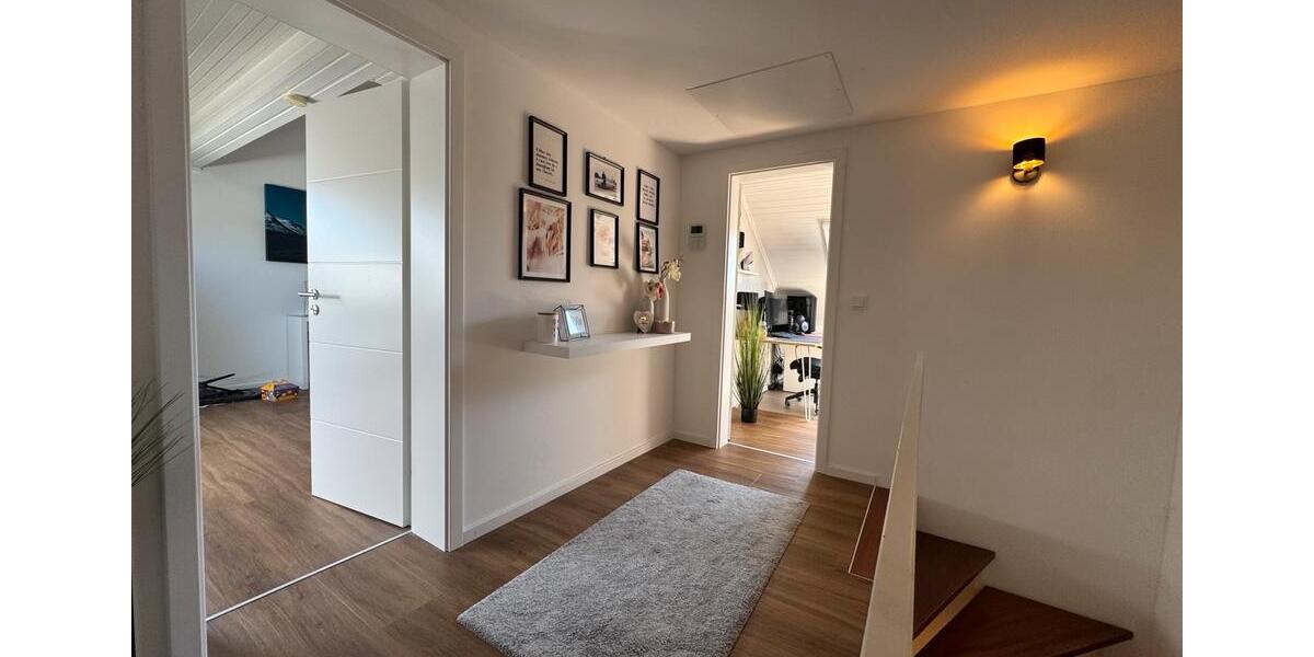 Reihenhaus Kaarst - 6 Zimmer, 151 m&sup2;, 595.000&euro; | Angebot:27137121