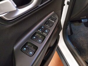 Hyundai Kona Prime 2WD H-UP Kam Navi SHZ LHZ ACC 27.595 km 22.380 &euro; HAAN 42781