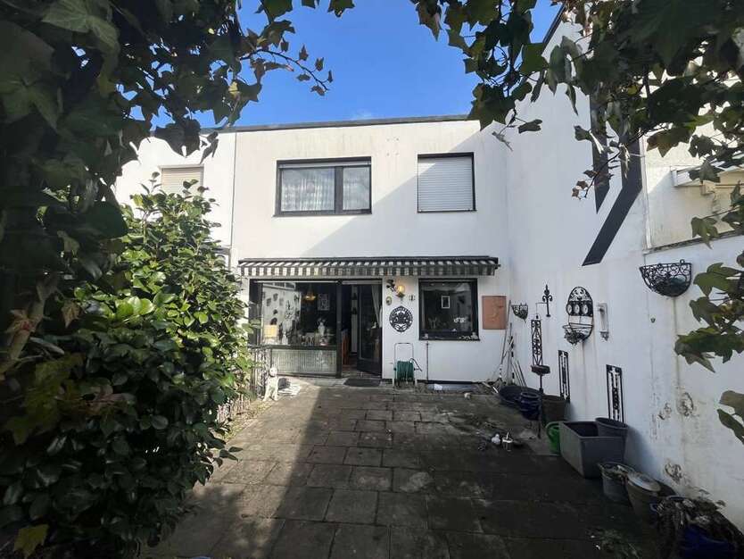 Haus zum Kaufen in Mönchengladbach 289.000 € 116.76 m²