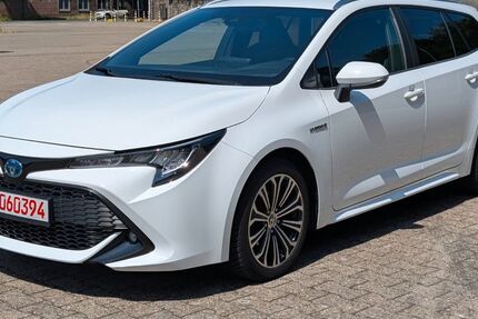 Toyota Corolla 140.900 km 17.255 € Düsseldorf 40589