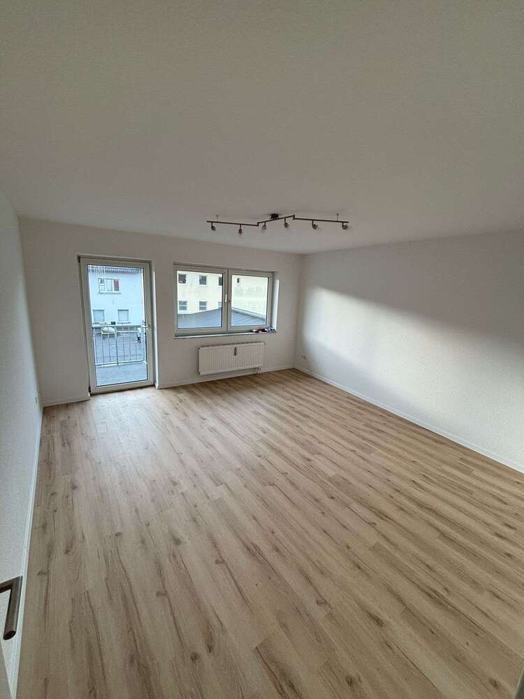 Wohnung zum Mieten in Bergheim 799 € 81 m²