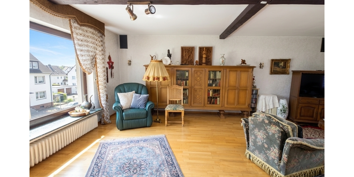 Mit 3D-Rundgang: Ihr neues Zuhause in Reusrath - Einfamilienhaus mit Potenzial und großem Grundstück - Einfamilienhaus Langenfeld | Angebot:27120028
