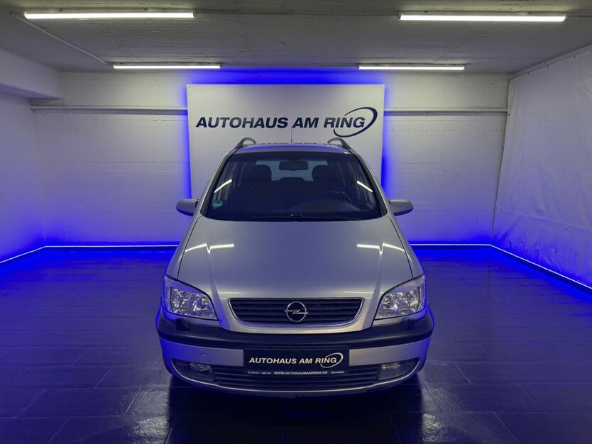 Opel Zafira 356.973 km 2.499 € Ratingen bei Düsseldorf 40878