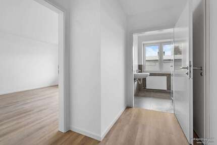 Wohnung zum Mieten in Düsseldorf-Bilk 1.390 € 37 m²