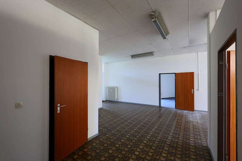 Büro in Neuss 760 € 76 m²