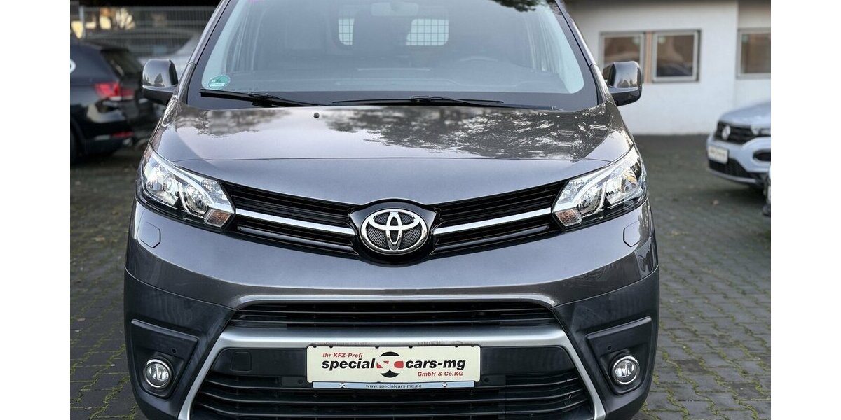 Toyota Proace Lang / Euro 6 / Klima / 3 Sitze / AHK 108.000 km 15.490 &euro; Mönchengladbach 41066