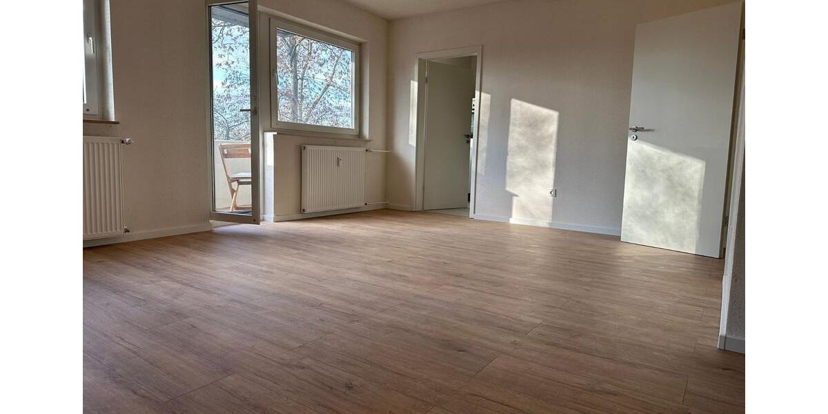 Modernisierte 1-Zimmer-Wohnung mit Einbauküche in Dormagen 1 zimmer