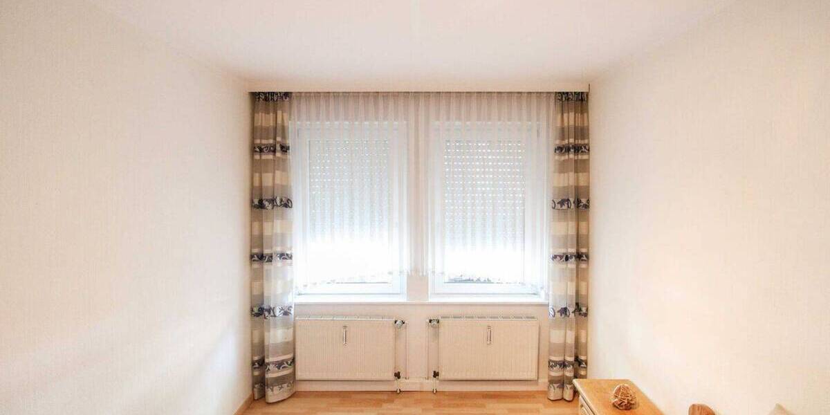 Mehrfamilienhaus, Wohnhaus Mönchengladbach Stadtmitte - 1 Zimmer, 162 m&sup2;, 244.000&euro; | Angebot:26789888