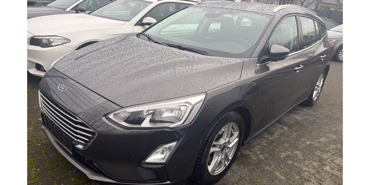 Ford Focus 37.000 km 12.900 &euro; Grevenbroich 41515
