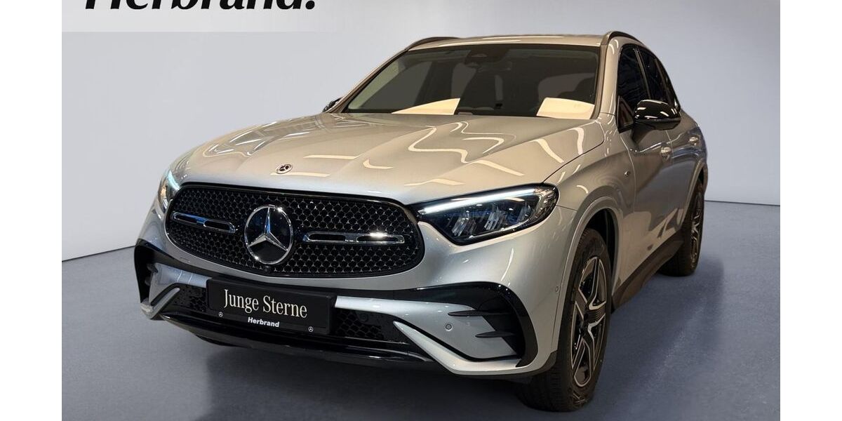 Mercedes-Benz GLC 300 18.738 km 62.780 &euro; Krefeld 47800