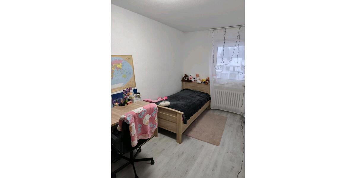 Etagenwohnung Oberhausen Alstaden - 3 Zimmer, 79 m&sup2;, 975&euro; | Angebot:25364990