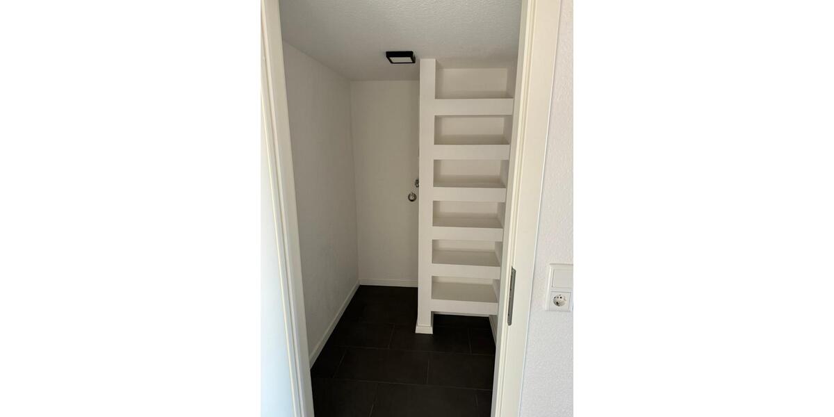 Dachgeschoßwohnung Kempen - 1 Zimmer, 35 m&sup2;, 540&euro; | Angebot:26266801