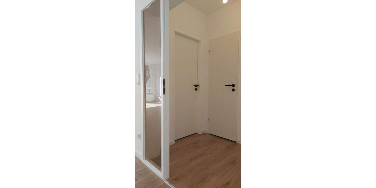 Terrassenwohnung Krefeld Stadtmitte - 2 Zimmer, 65 m&sup2;, 185.000&euro; | Angebot:25760366