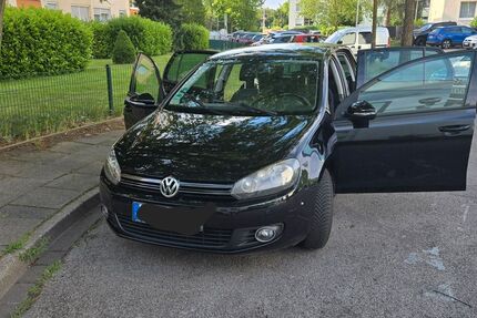 VW Golf 184.000 km 5.800 &euro; Dormagen 41540