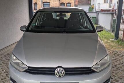 VW Golf Sportsvan 304.000 km 5.200 &euro; Erkrath 40699