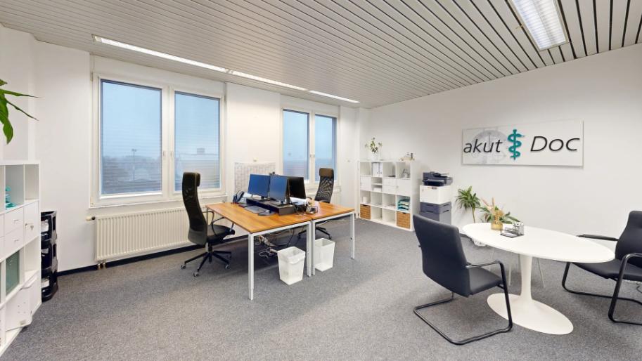 Helles Büro mit Küche in Düsseldorf - flexibel und sofort verfügbar zimmer