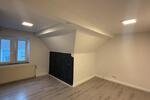 Dachgeschoßwohnung Duisburg Rheinhausen - 2.5 Zimmer, 60 m&sup2;, 600&euro; | Angebot:26460786