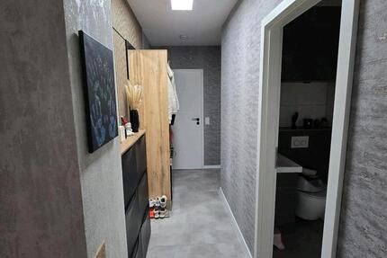 Wohnung Ratingen Tiefenbroich - 3 Zimmer, 92 m&sup2;, 320.000&euro; | Angebot:24682526